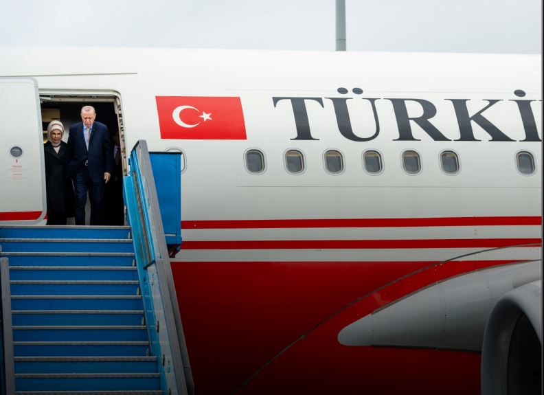 Cumhurbaşkanı Erdoğan, Hollanda’dan yurda döndü
