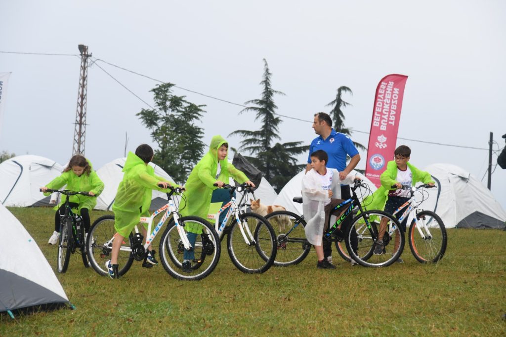 Büyükşehir Sosyal Belediyecilikte Örnek Oluyor