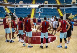 Basketbol takımımız yeni sezon hazırlıklarını sürdürüyor