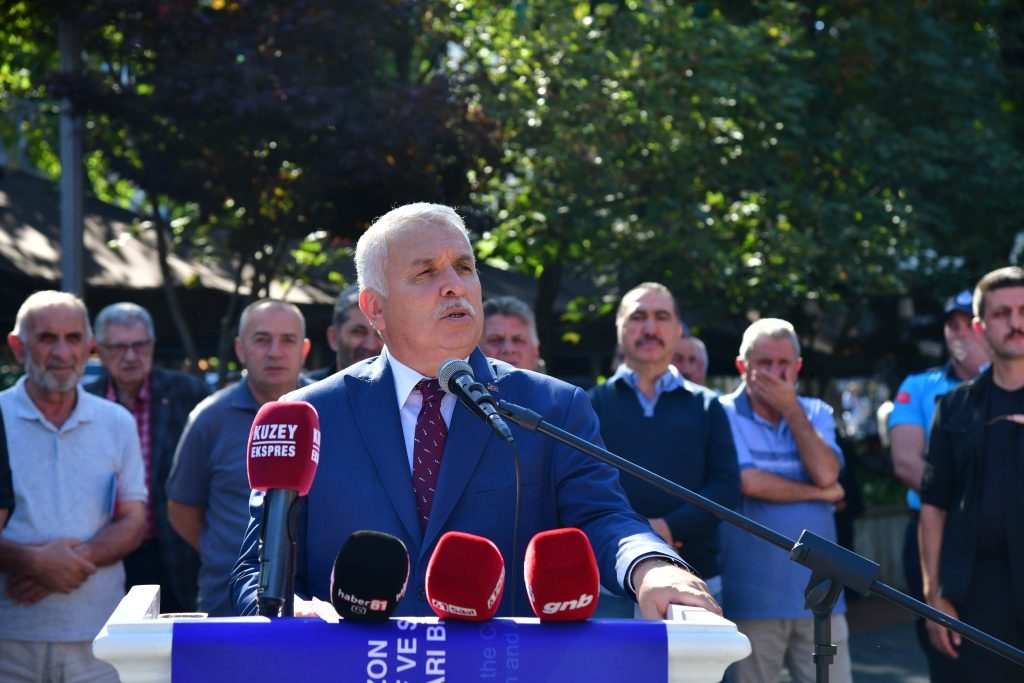 Vali Aziz Yıldırım, 38. Ahilik Haftası Programına Katıldı