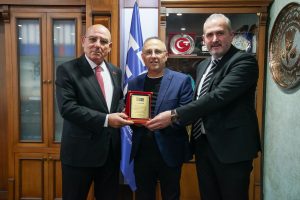 TESOB heyeti, Yılın Ahisi, Kalfası ve Çırağı, Vali Yıldırım ile Başkan Kaya’yı ziyaret etti