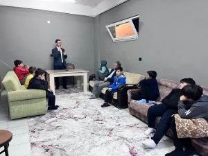 Yeşilyalı Gençlik Sohbetleri Devam Ediyor