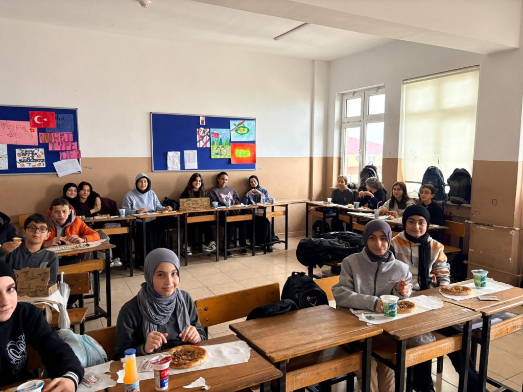 Arsin Atatürk Okulları’nda “Yeşil Vatan-Benim Okulum Geleceğe Çare” Etkinlikleri