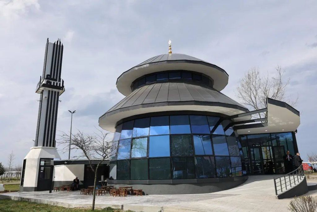 Kefeliler Camii Dualarla İbadete Açıldı