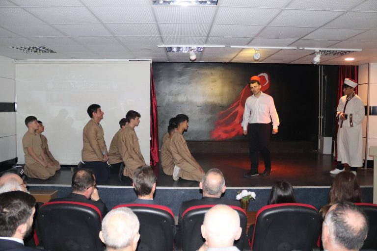 Arsin’de İstiklal Marşı’nın Kabulü ve Mehmet Akif Ersoy’u Anma Programı Düzenlendi