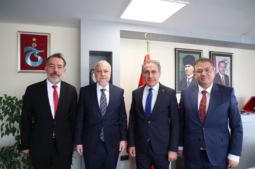 Trabzon Barosu Heyeti, Gençlik ve Spor İl Müdürlüğü’nü Ziyaret Etti