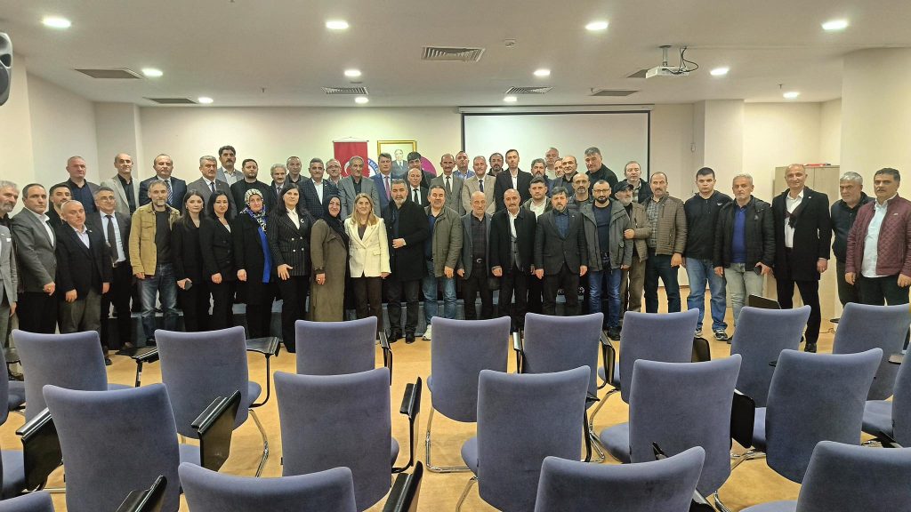 MHP Trabzon’dan Alparslan Türkeş’i Anma Programı