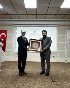 Trabzon’da Din Görevlilerine “Adanmışlık Ruhu” Semineri