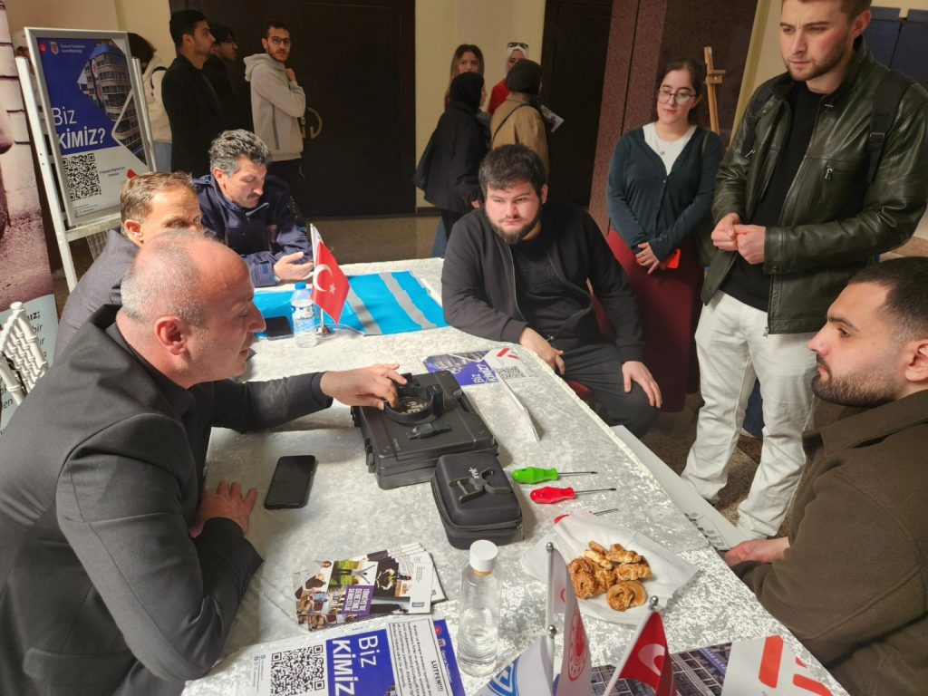 Trabzon’da “Gençliğin Üretim Çağı” Kariyer Fuarı