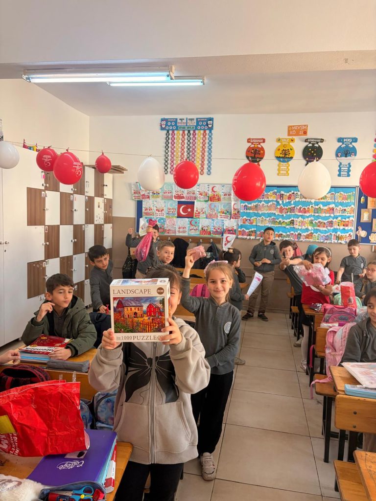 Öğrencilerden Sıfır Atık Etkinliği