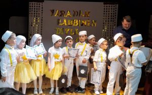 Arsin’de Minik Hafızların Yıl Sonu Heyecanı