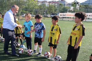 Başkan Hamza Bilgin, Spor Akademisi Öğrencileriyle Bir Araya Geldi